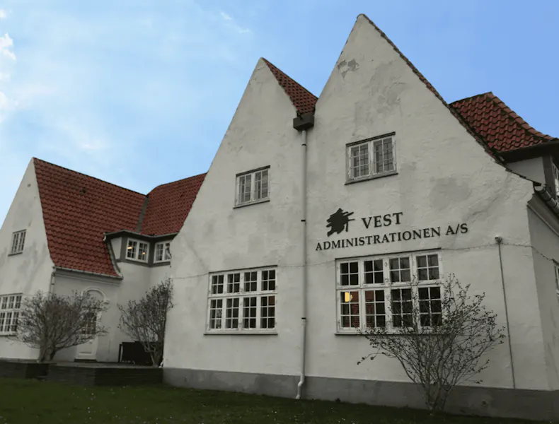 Vest Administrationen A/S