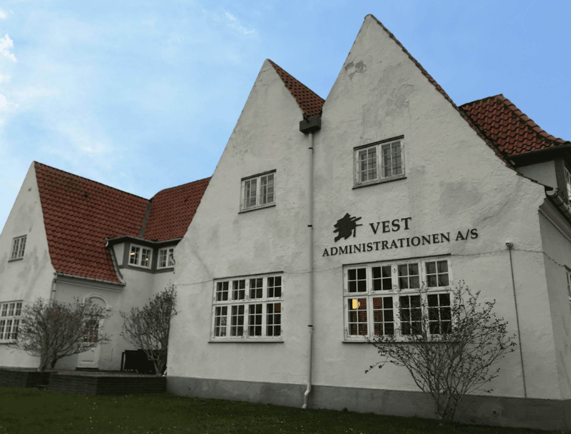 Vest Administrationen A/S