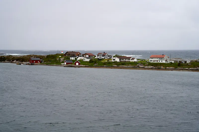 Smuk lille ø ude i havet