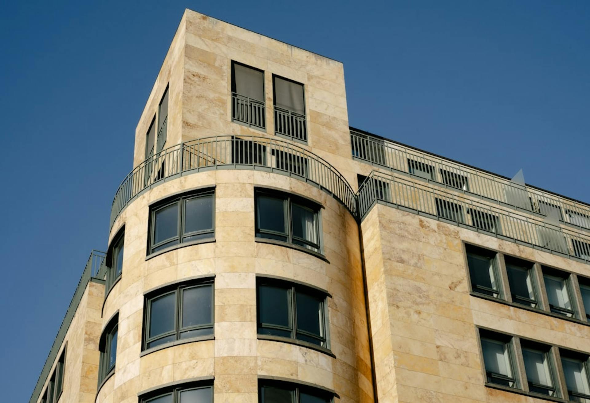 Discover affordable student housing in Germany. (Photo by Burak Arslan on Unsplash)