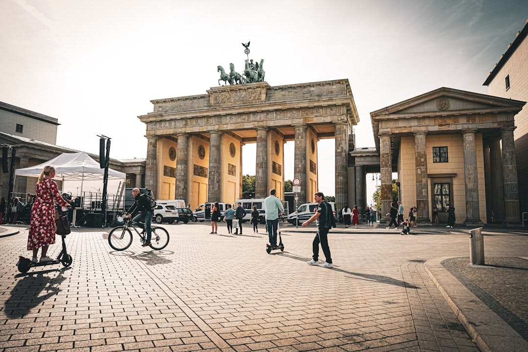 Discover Berlin's affordable living costs compared to other capitals. (Photo by Raja Sen on Unsplash)