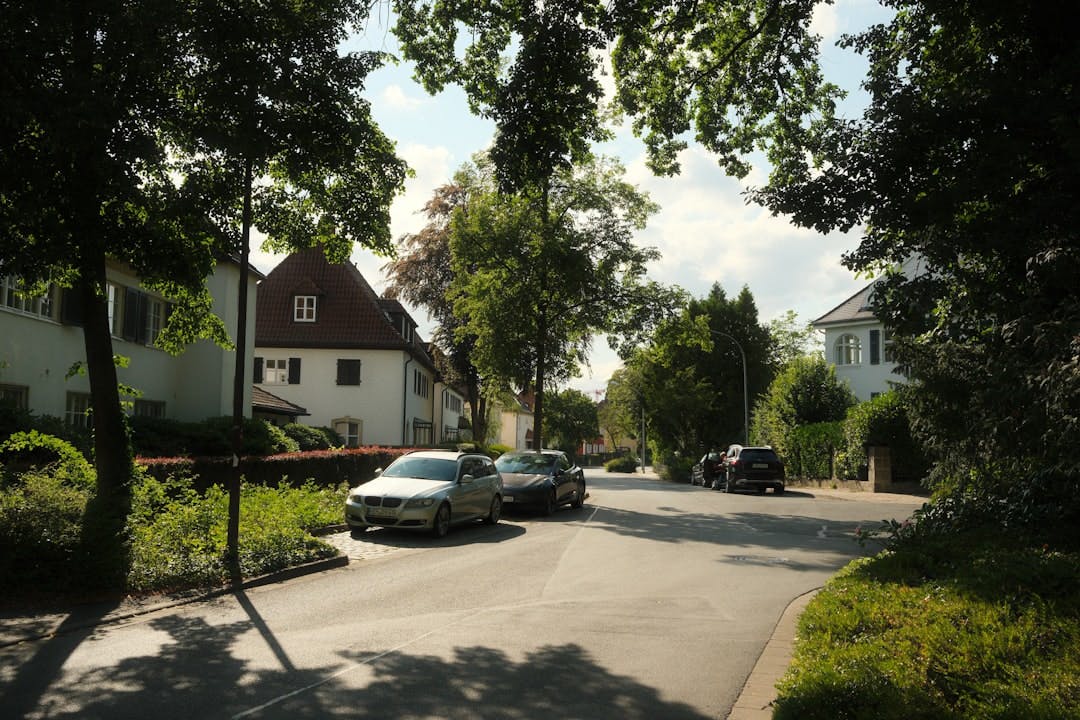 The 30% rent rule explained: where it comes from, what current Destatis figures show… (Photo by Nikita Khavkin on Unsplash)