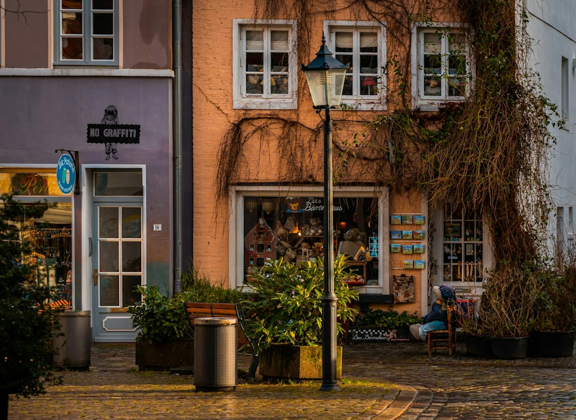 Entdecken Sie Mietwohnungen in Bremen, der Hansestadt mit moderaten Mietpreisen. (Photo by Jahanzeb Ahsan on Unsplash)