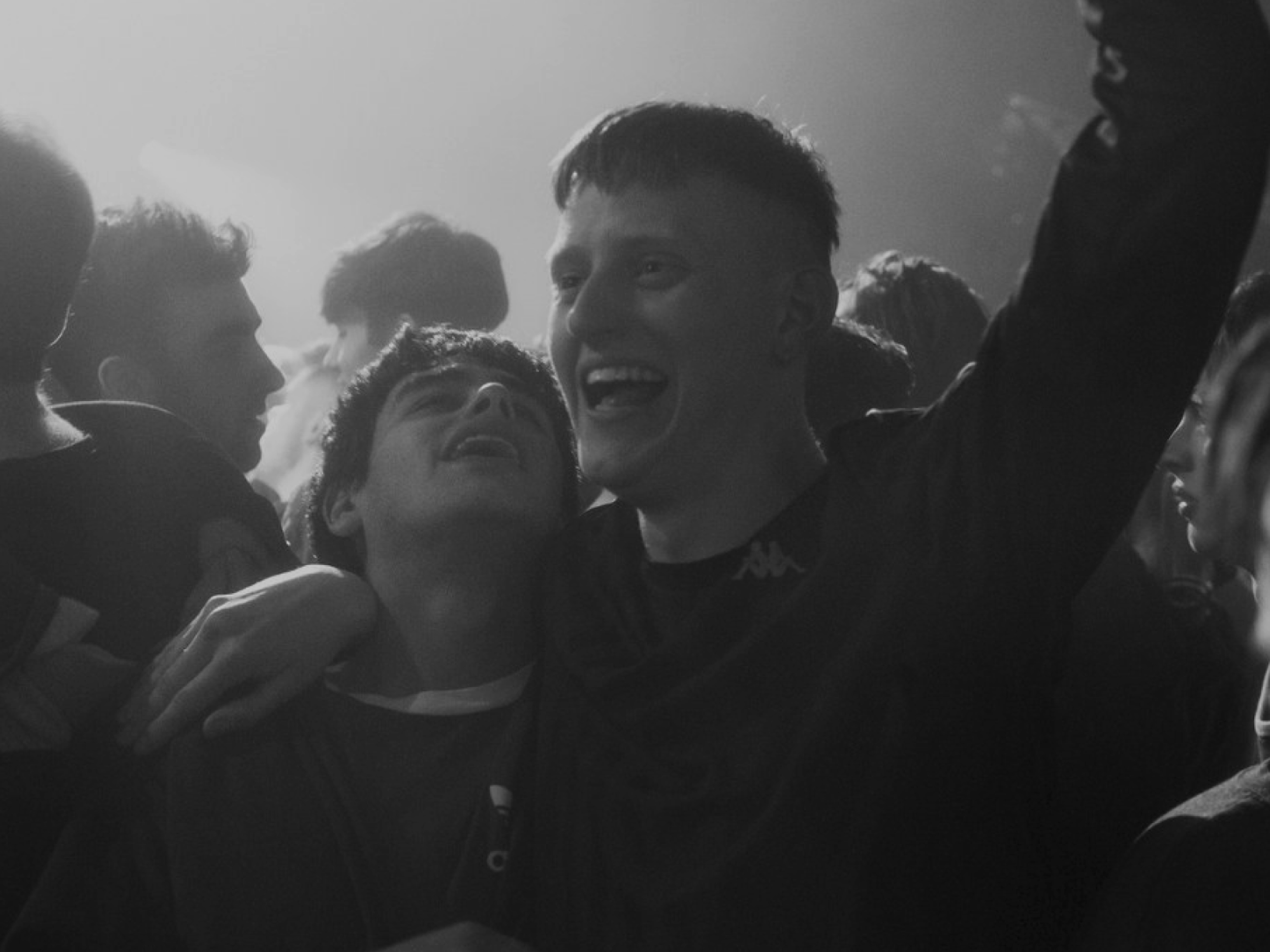 kader iz filma Ritem udarcev