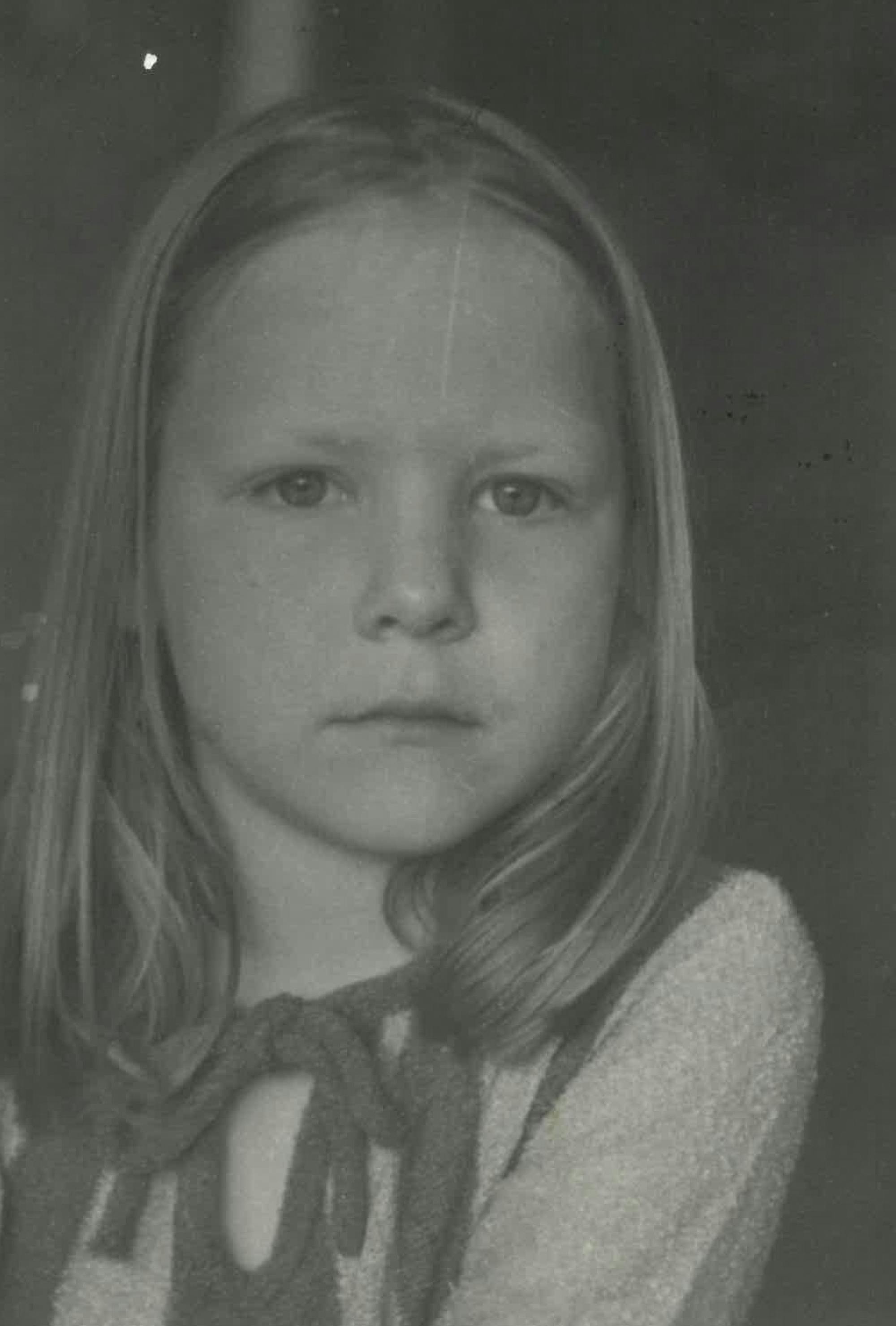 Črno-bel portret mlade Tereze Vuk