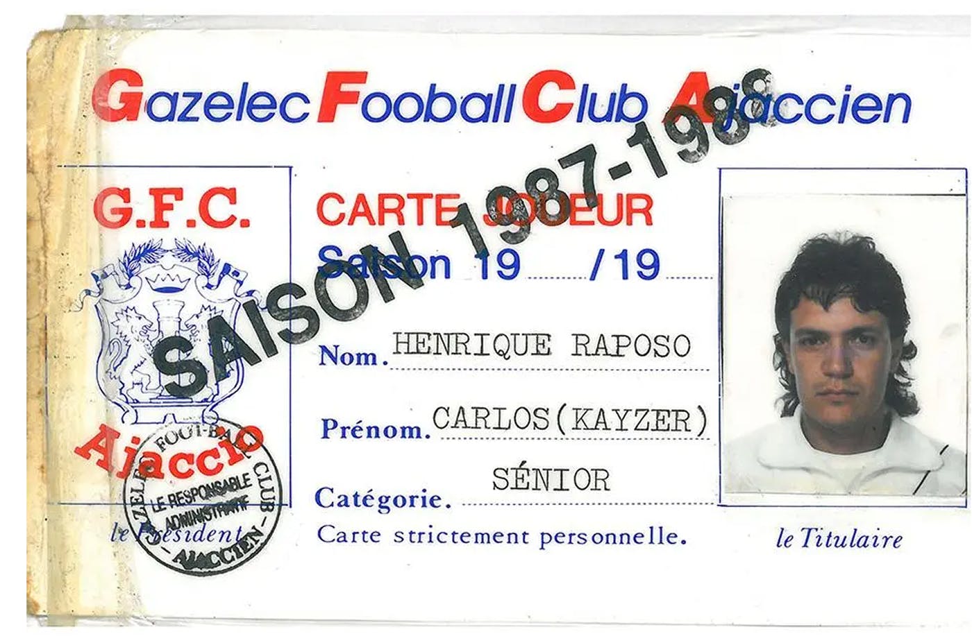 Carlosova nogometna izkaznica