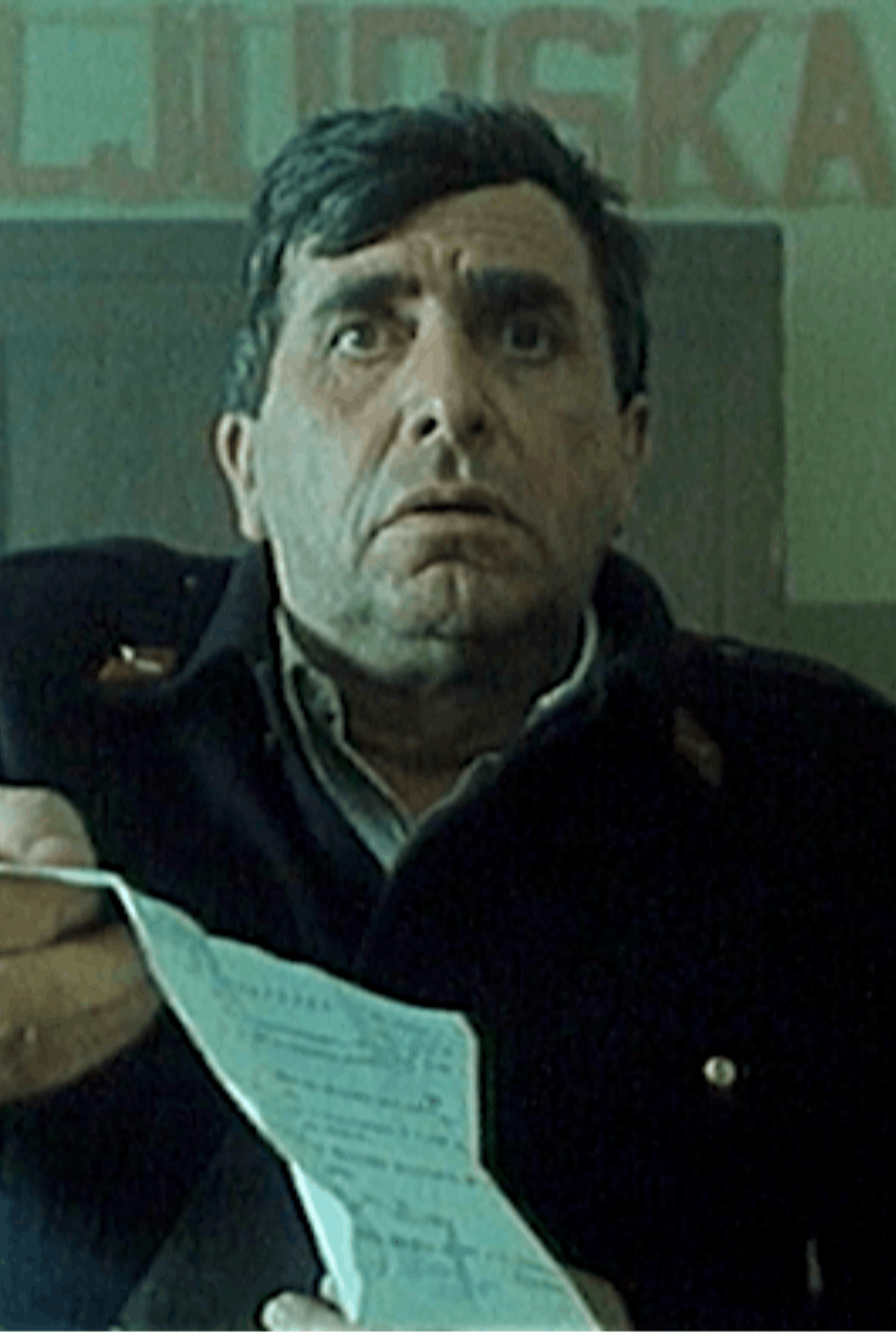 Kader iz filma Moja ata, socialistični kulak