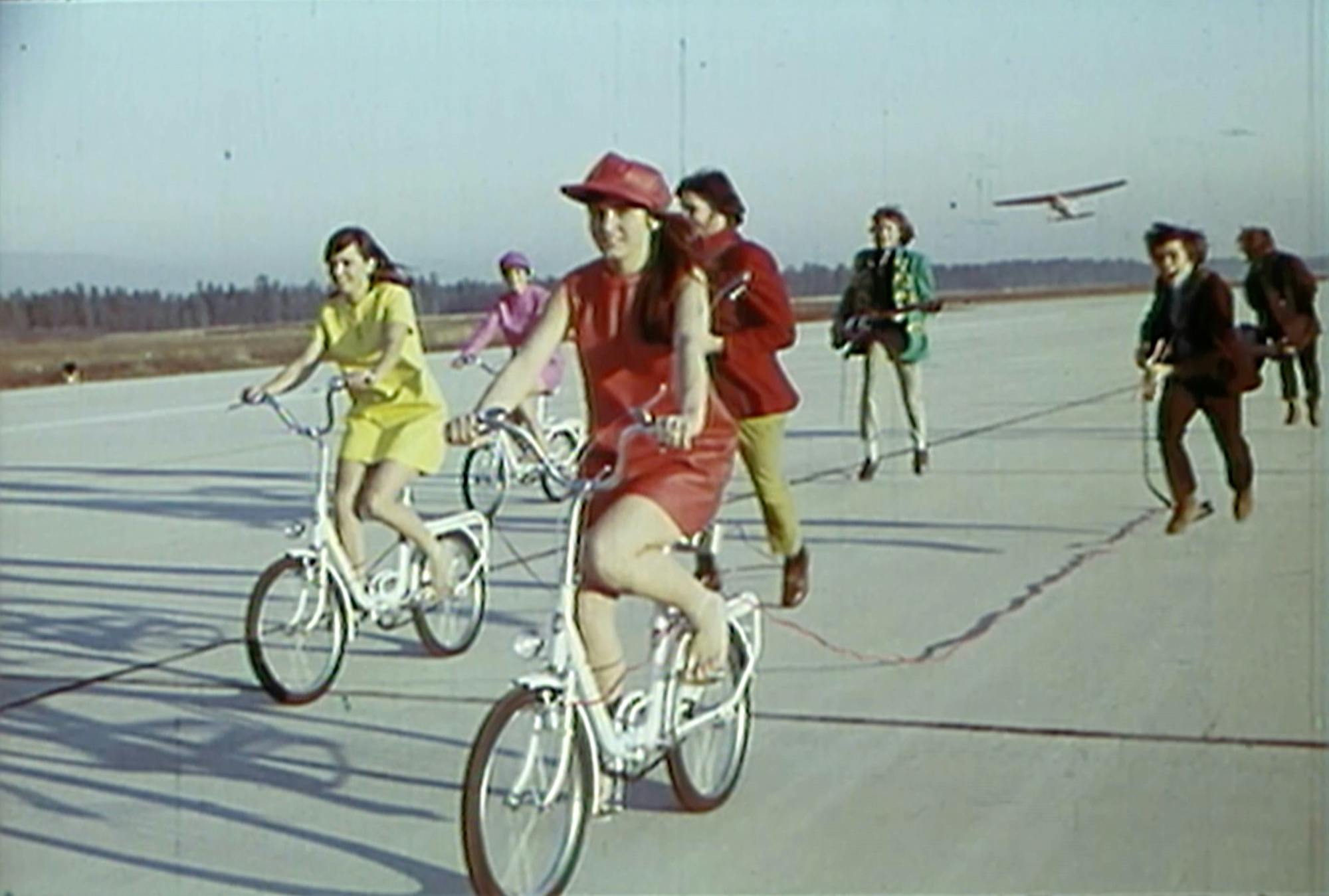 Kader iz filma Sončni krik