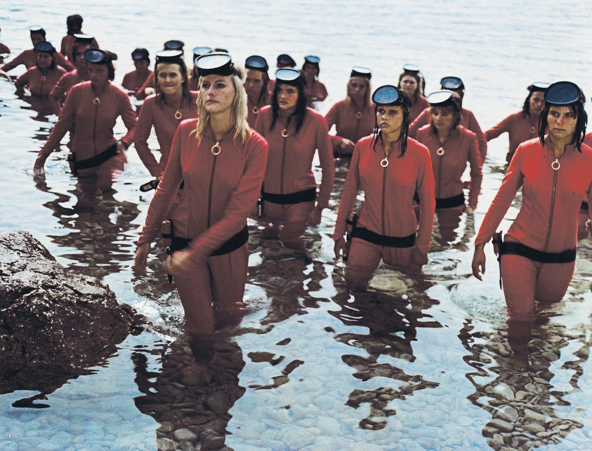 Kader iz filma Sončni krik