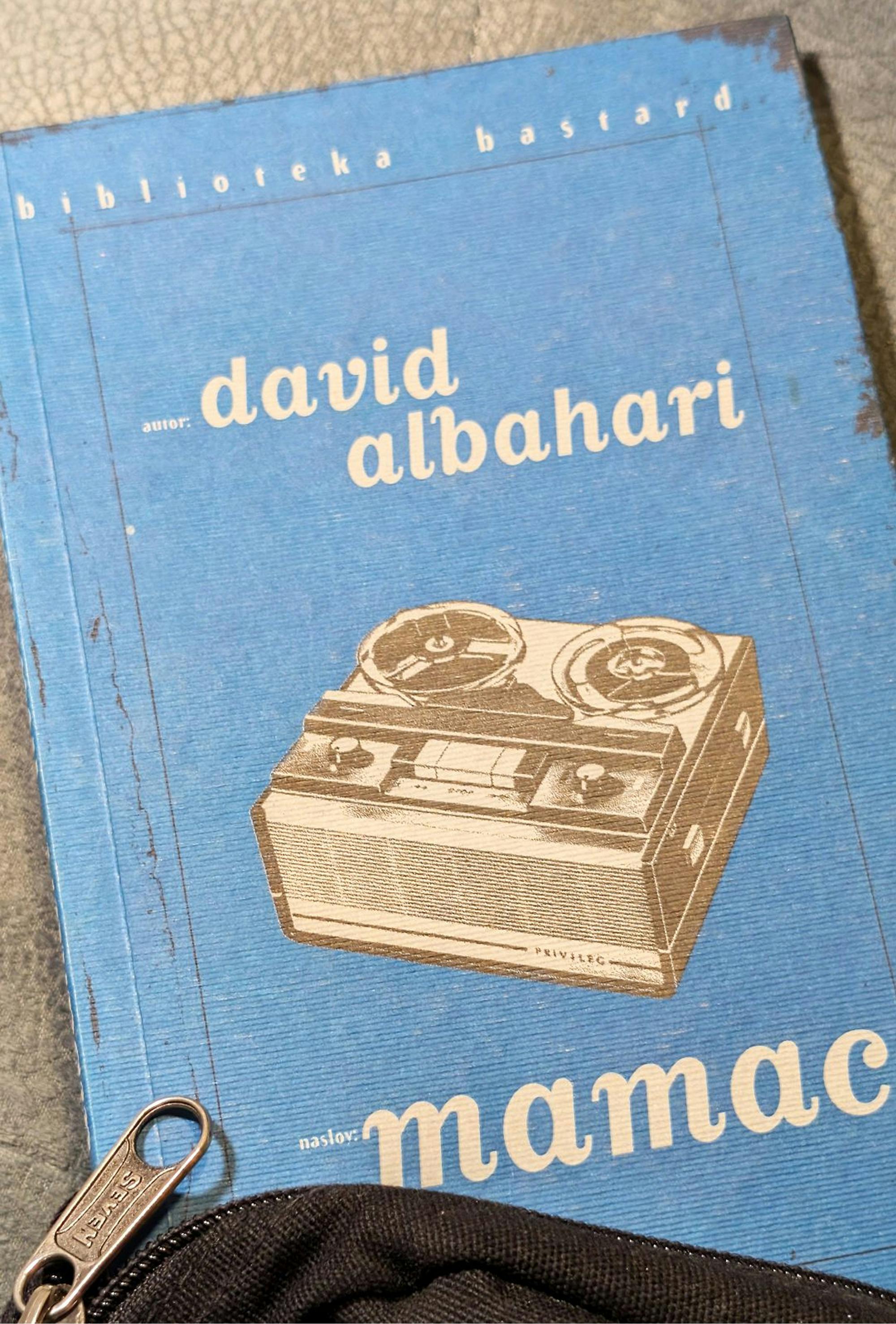 Naslovnica knjige Mamac