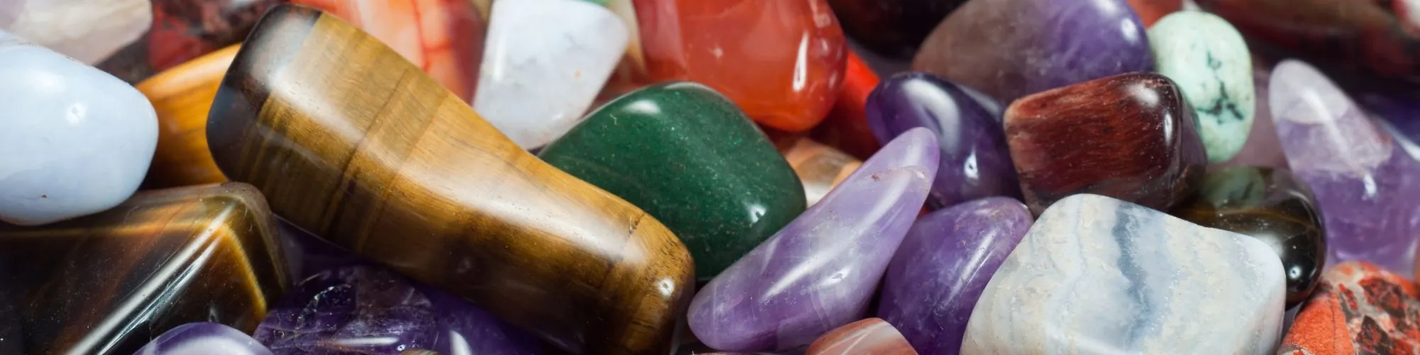 Which gemstones are safe as yoni egg?