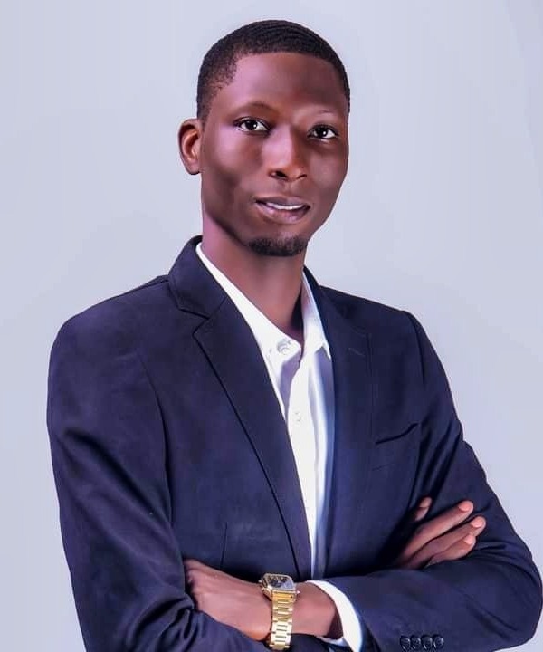 Aziz, certified French tutor at French language school Get French Classes
