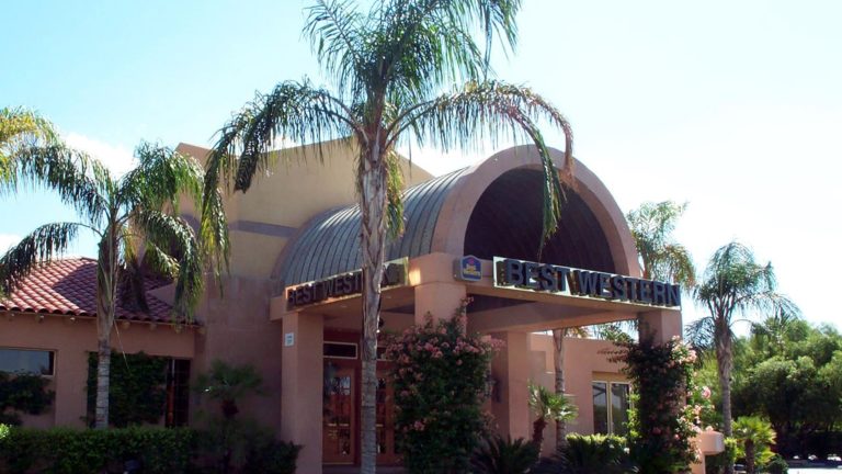 Front of Best Western Plus