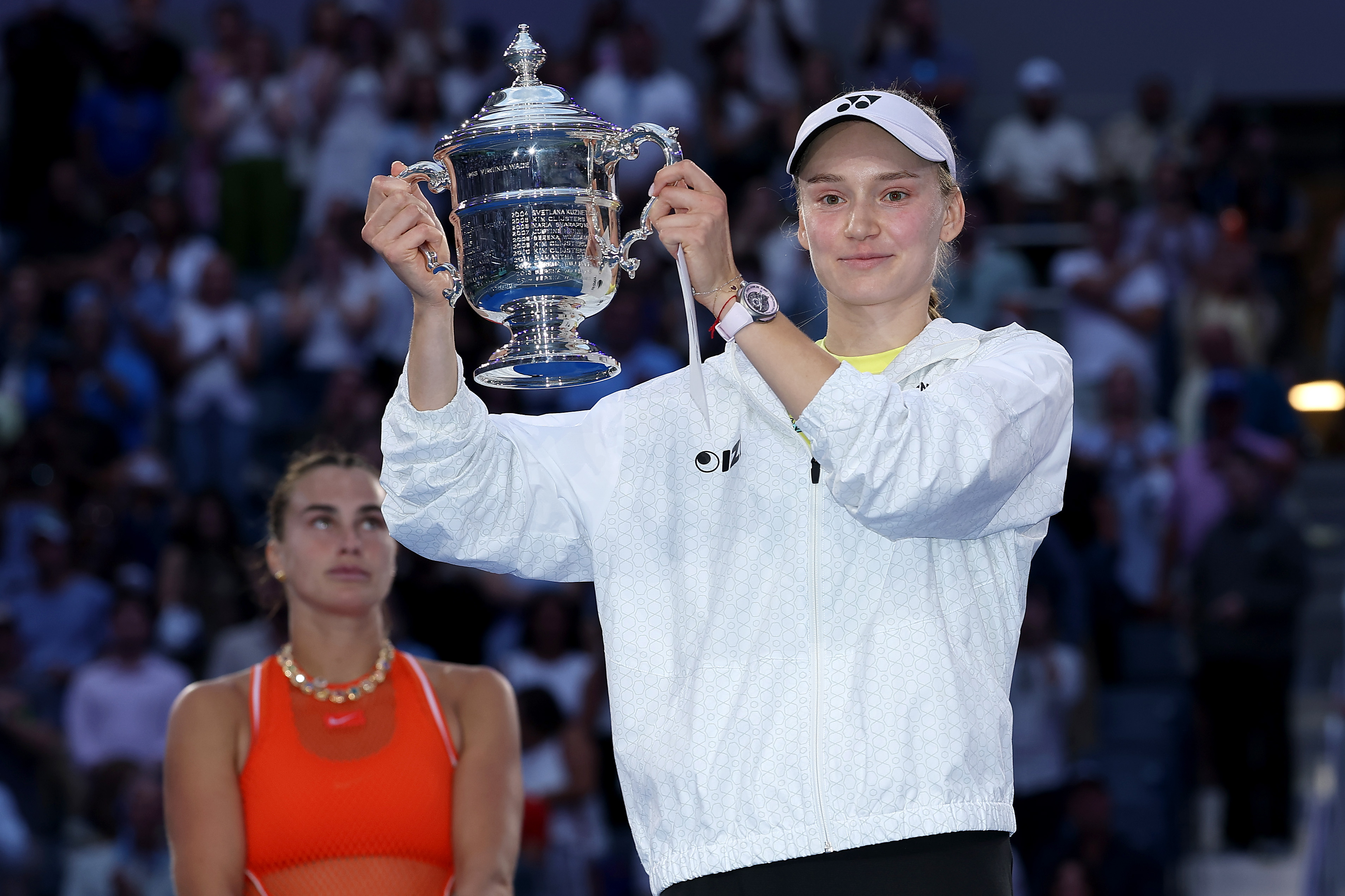 Elena Rybakina riaes to World No. 1 and wins her first US Open title in a big fortnight at Flushing Meadows.