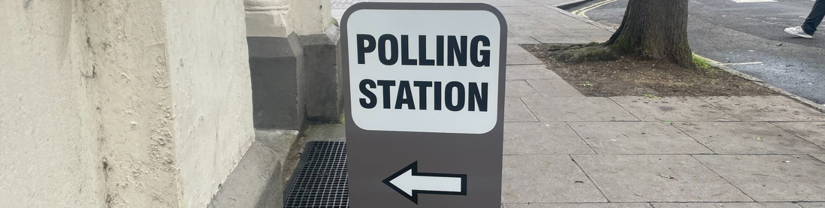 Image of polling station sign
