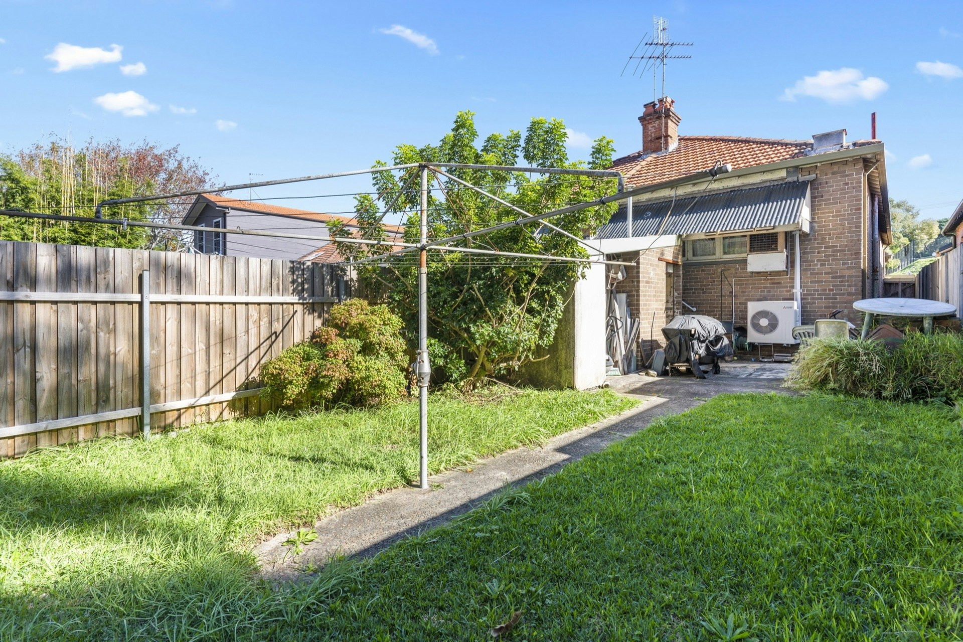 Image of backyard