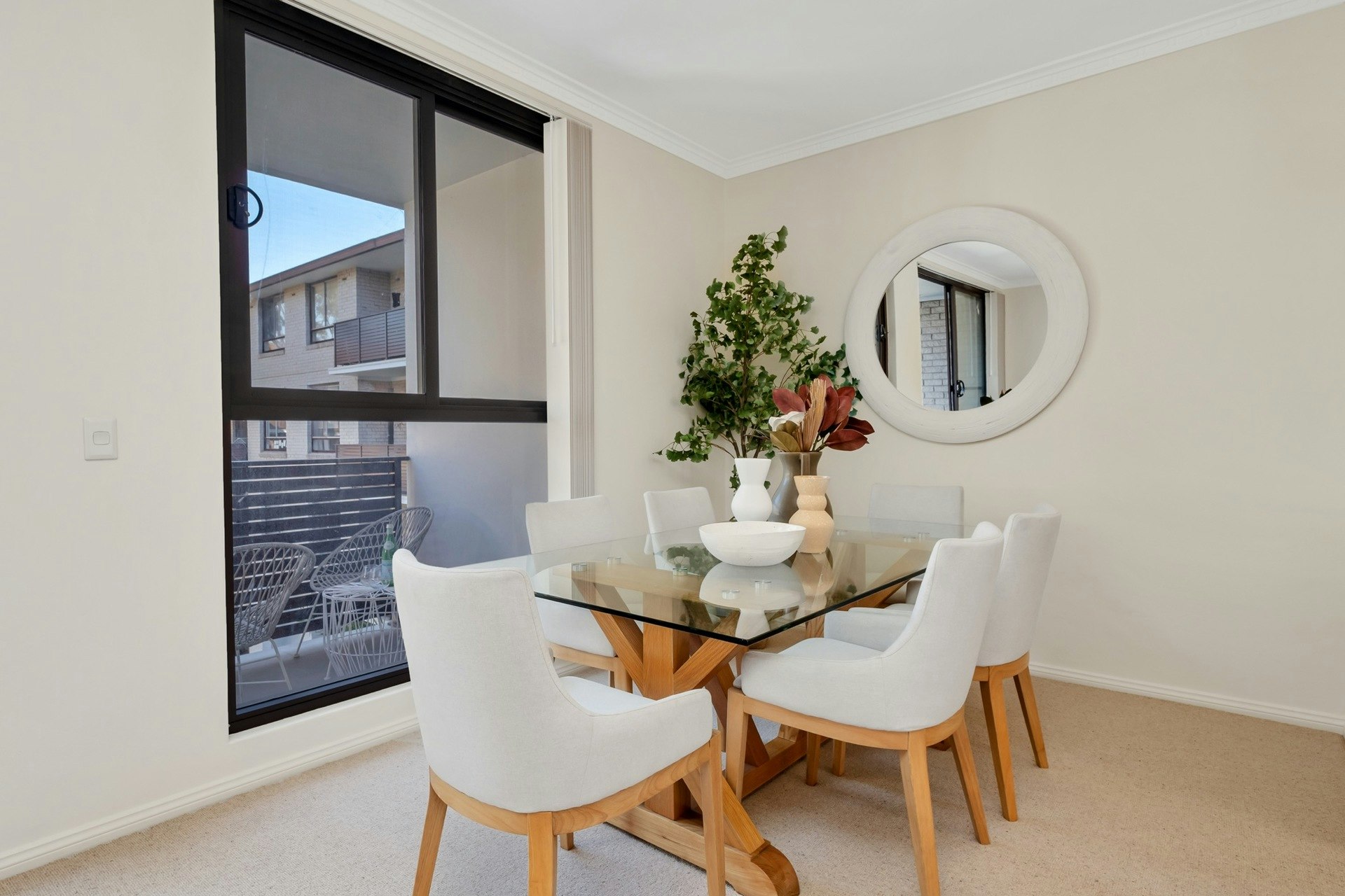 Image of dining room