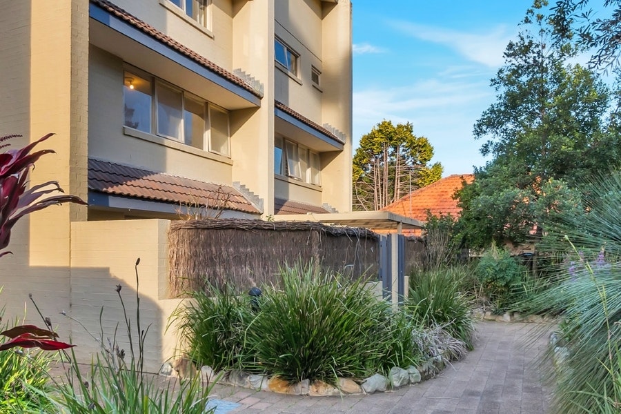 2/8-12 Winnie Street Cremorne NSW