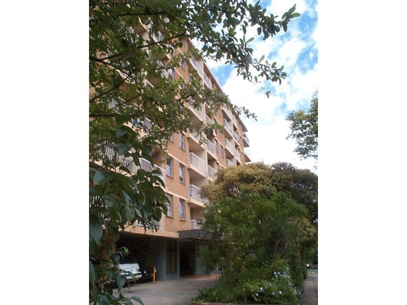 Image of apartment building