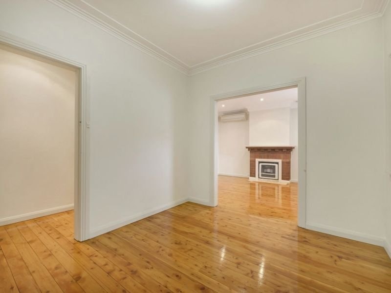 Image of corner