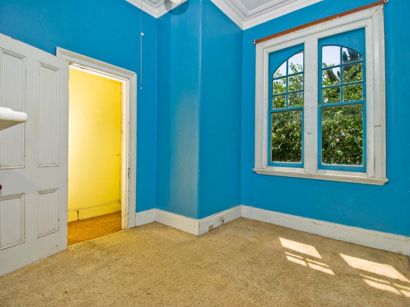 Image of corner