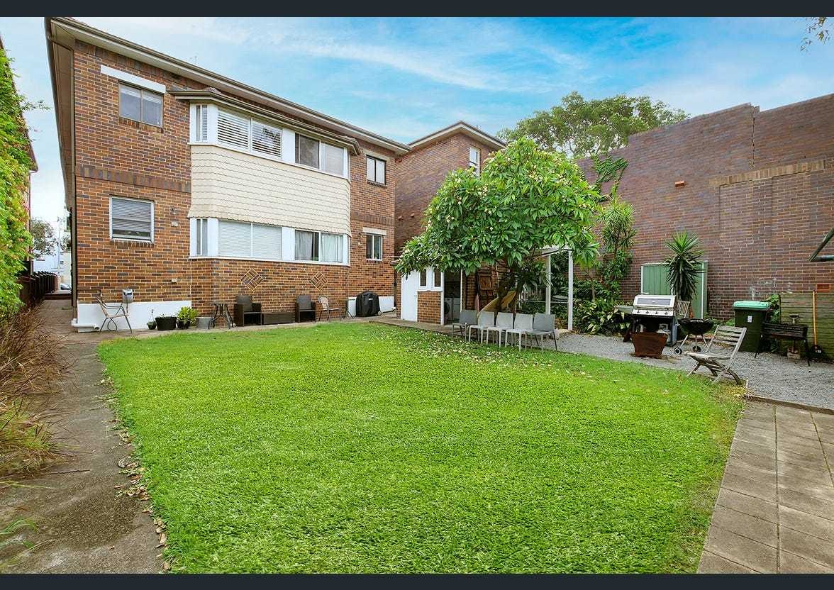 Image of backyard