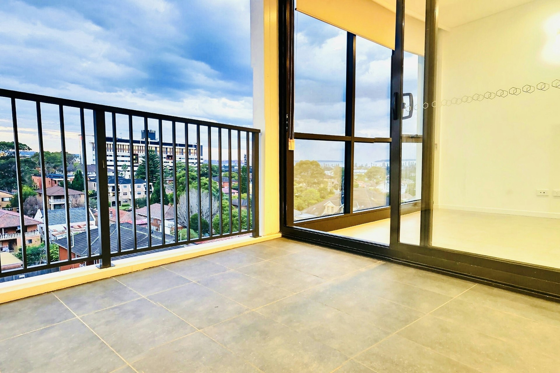 Level 6, Unit B602/3 Blake Street Kogarah NSW