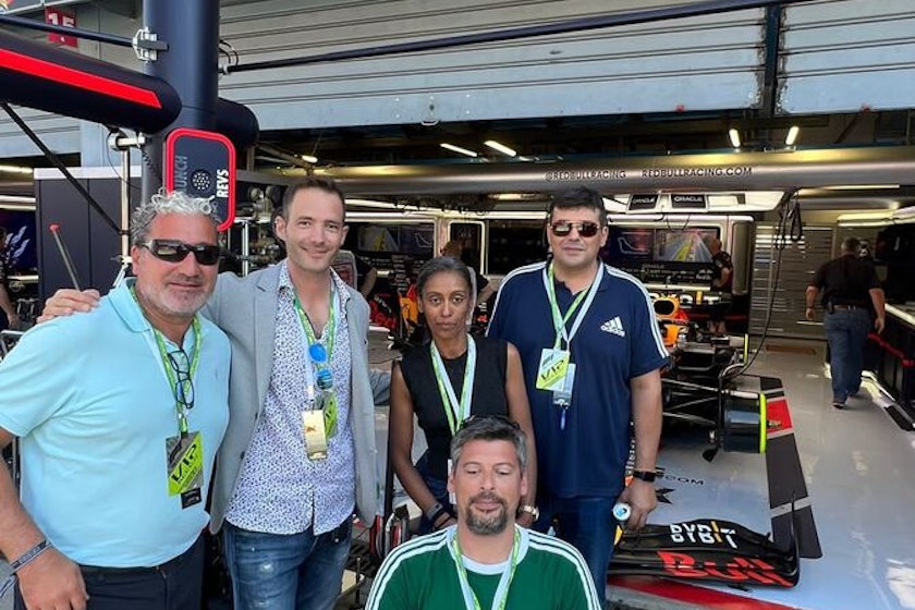 PHOTO-2022-09-11-13-16-49 image