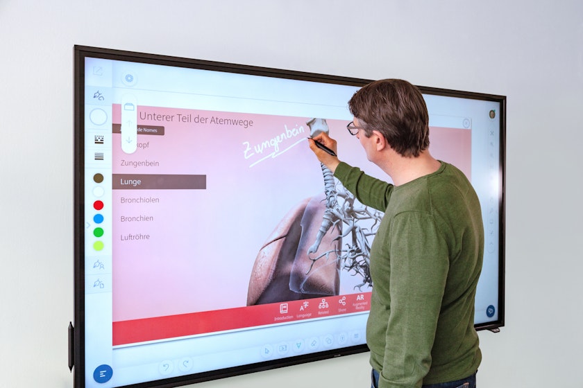 Education_T-Line image