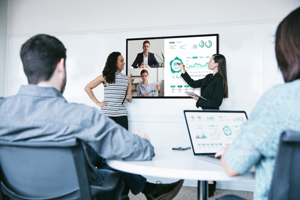 Philips C-Line Image image