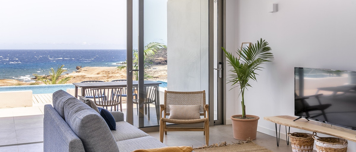 Nivaria Beach Apartments and Villas 1 image