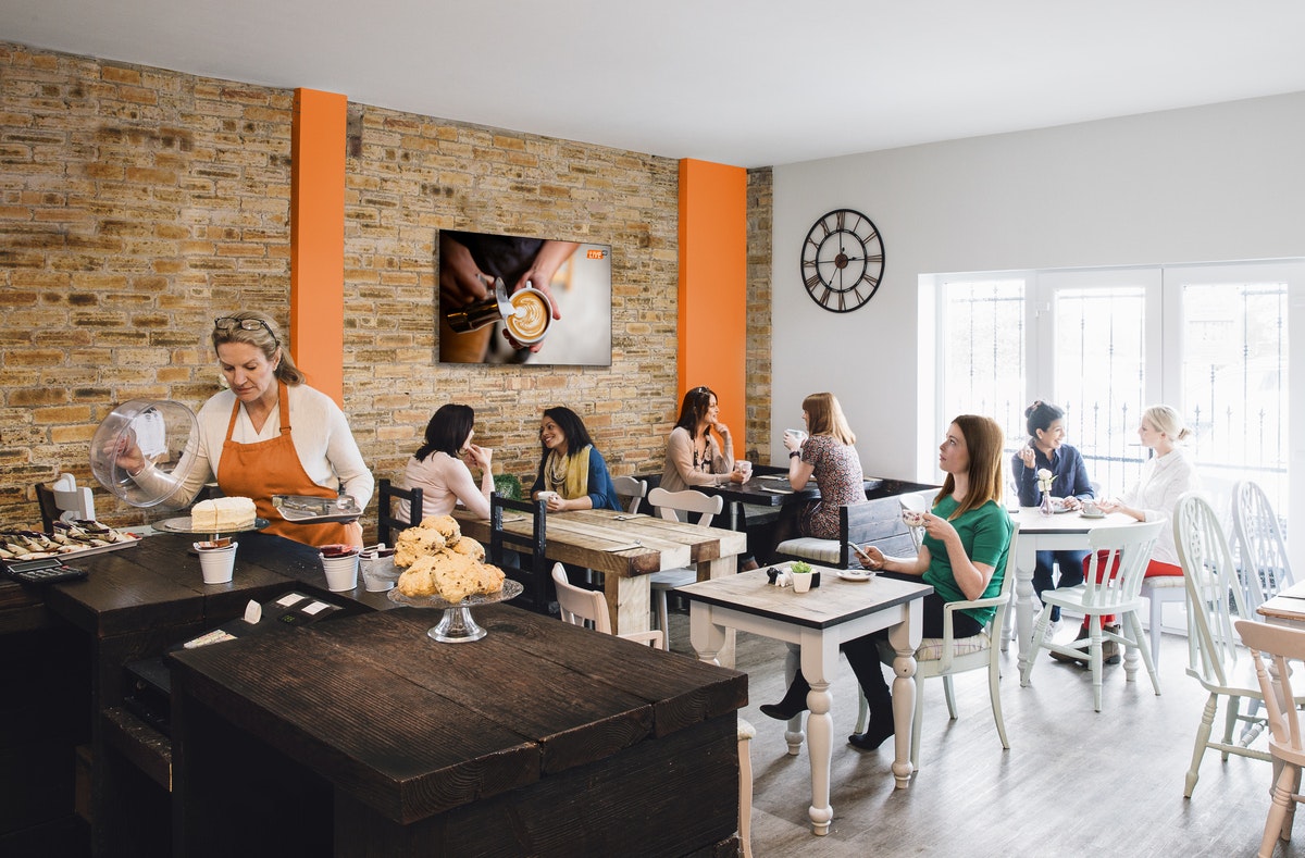 12 p line food and beverage cafe