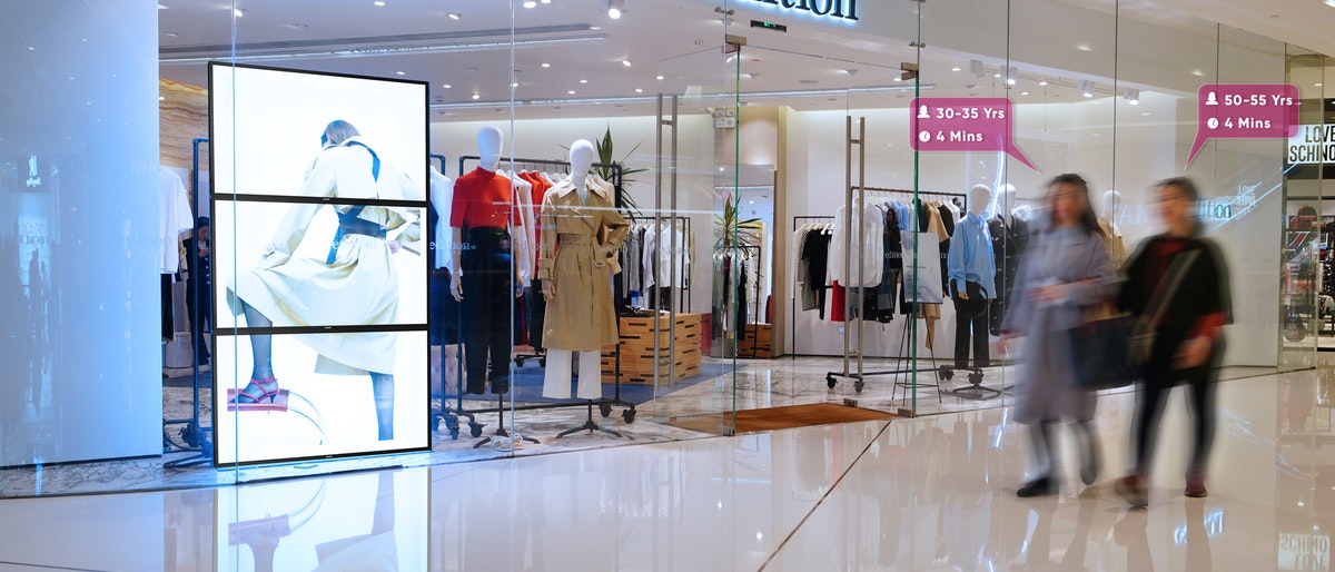 2-FashionStore2-PPDS-Intelligent Signage Solution for Retail image