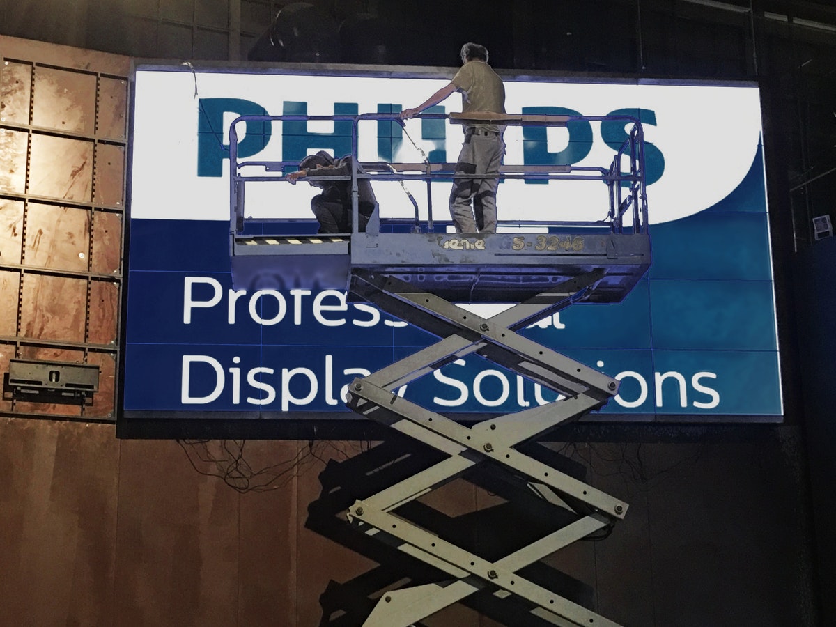 3 - light change - IMG_1961_v2 image