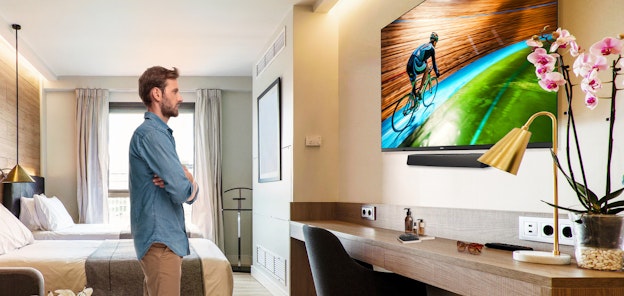 Hotel Suite Leisure - MediaSuite - Cropped+ Soundbar hotel suite leisure mediasuite cropped soundbar