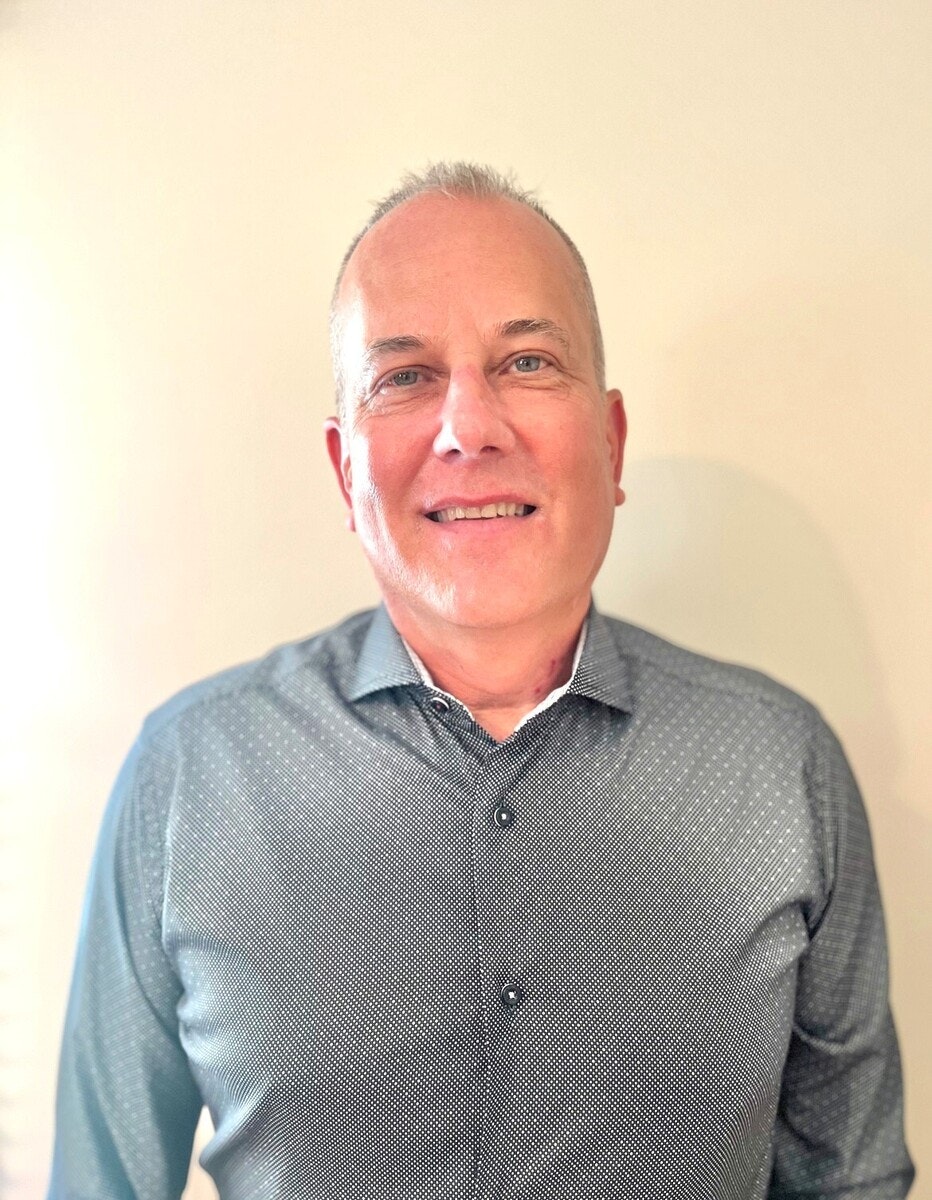 Tom Novotny headshot image