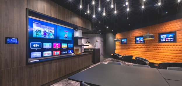 9217 jpeg files philips case study jan heintze kick box by panduit eindhoven stadion 02 12 2020 melanie lemahieu 6