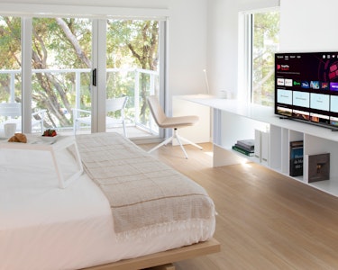 Hospitality TV 4518 image