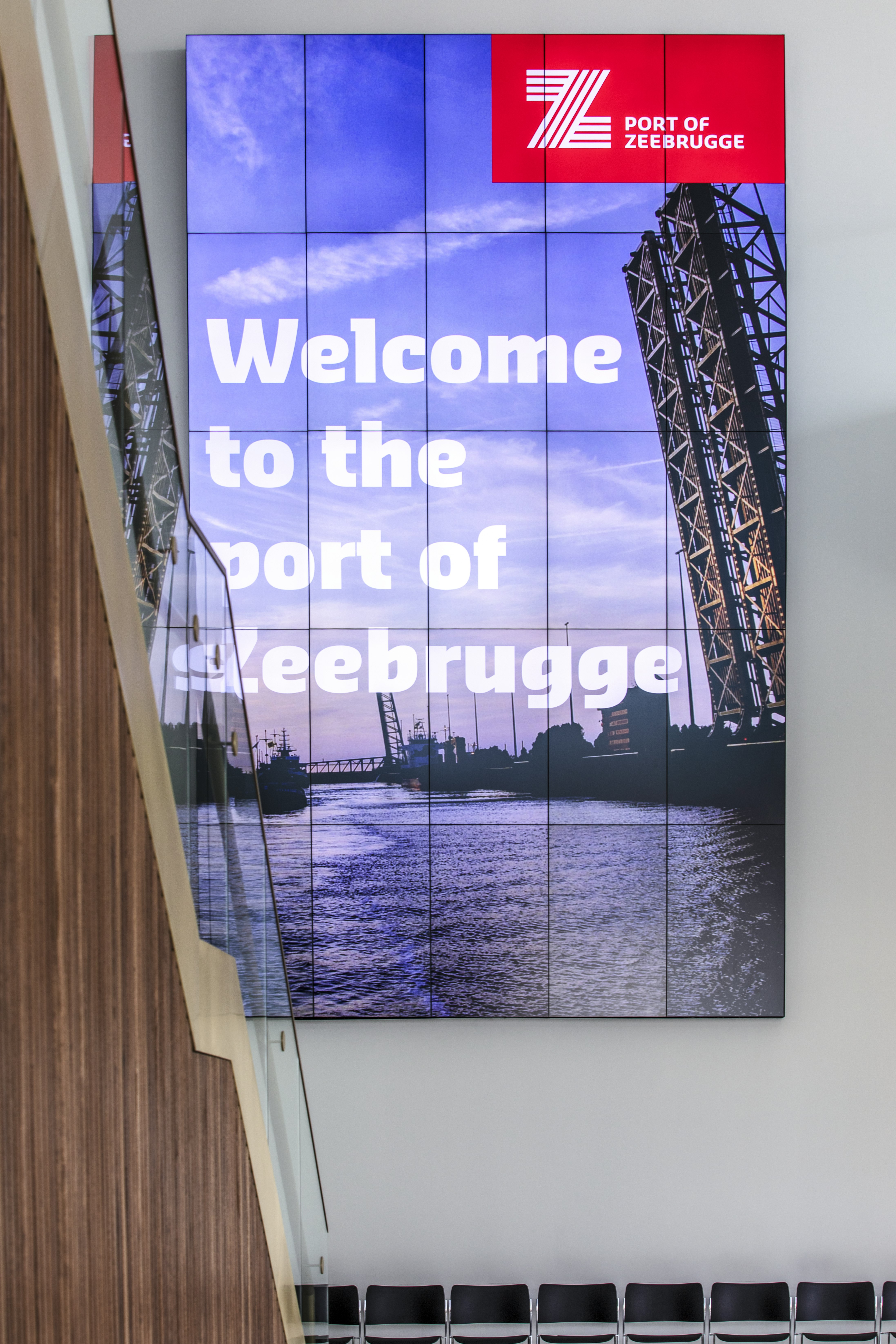 philips portofzeebrugge be 018