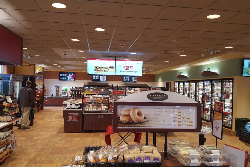 20180215 153752 lacrosse store