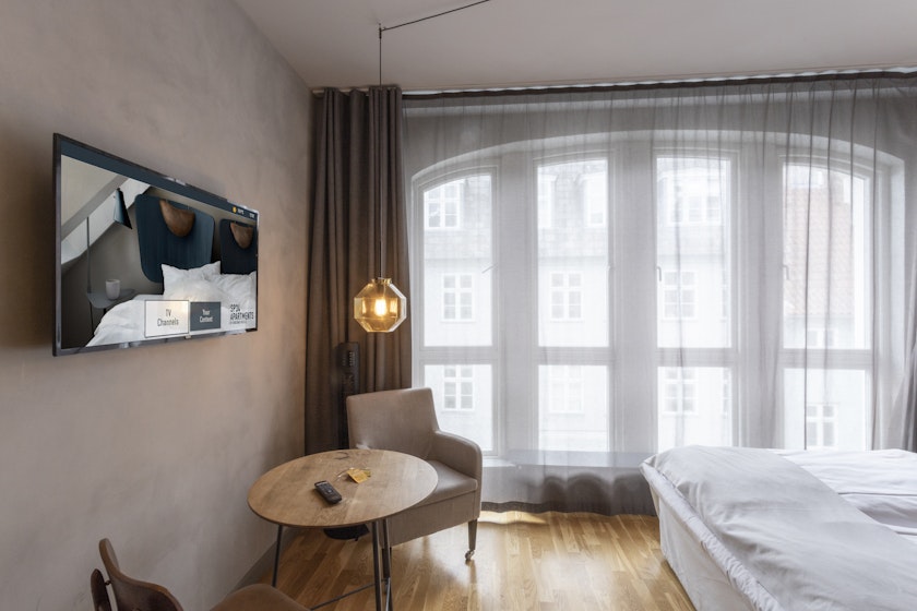 Hotel_room1_5H0A1691_1