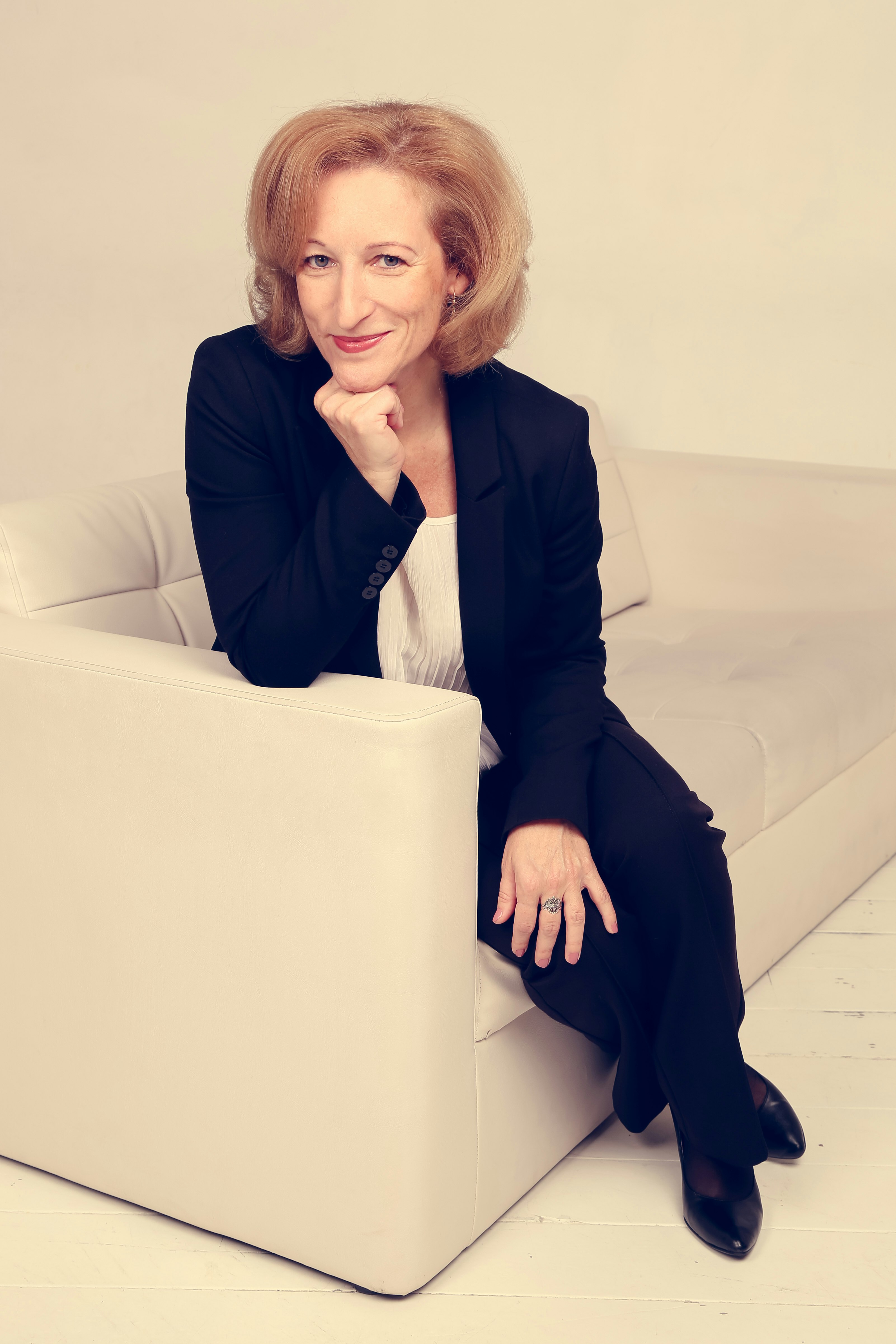 Suzanne 1