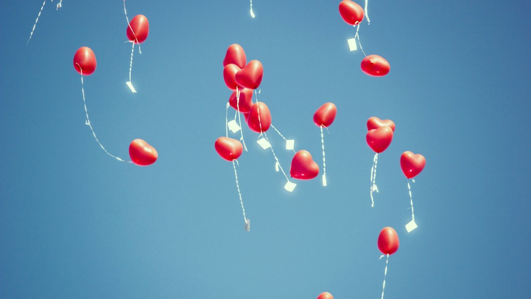 Virtual background hearts balloons Valentine's day