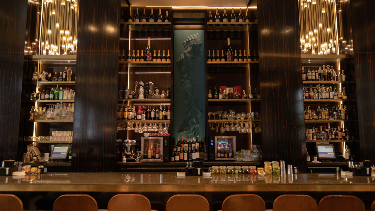 Virtual background bar