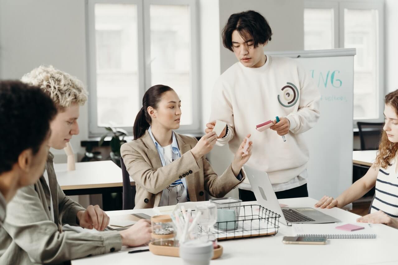 How to Align Internal and External Communication for Your Company