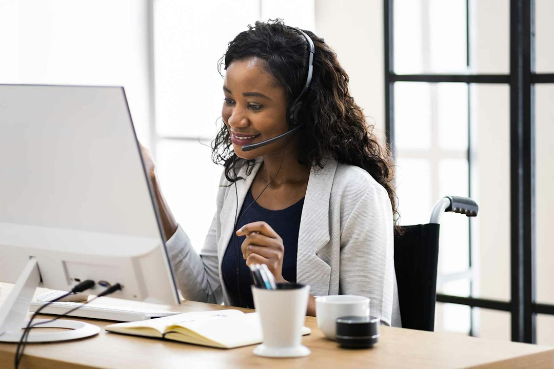 Customer success manager using client onboarding software