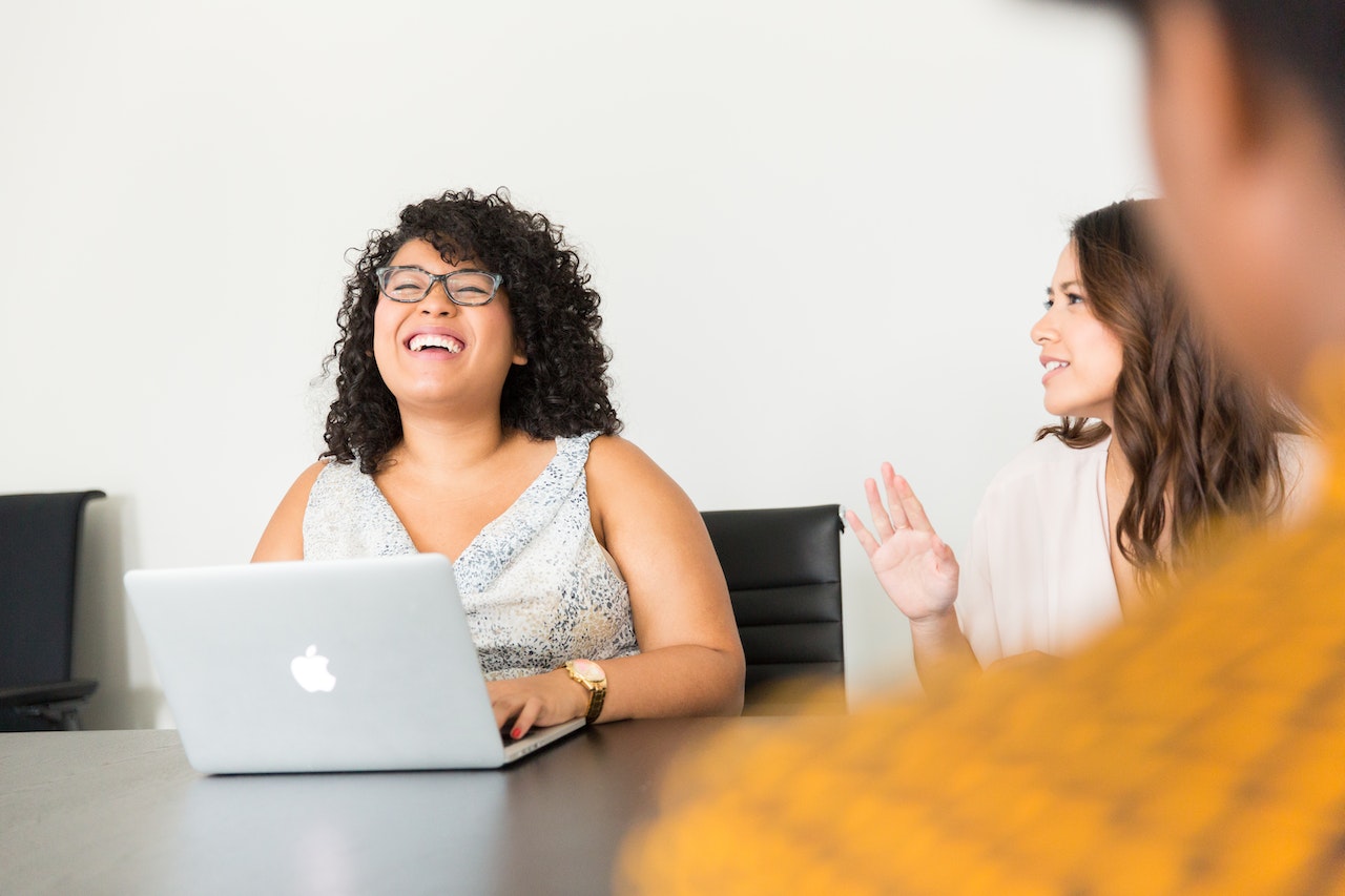 How to Run a Successful Sales Meeting Agenda Topics and Tips