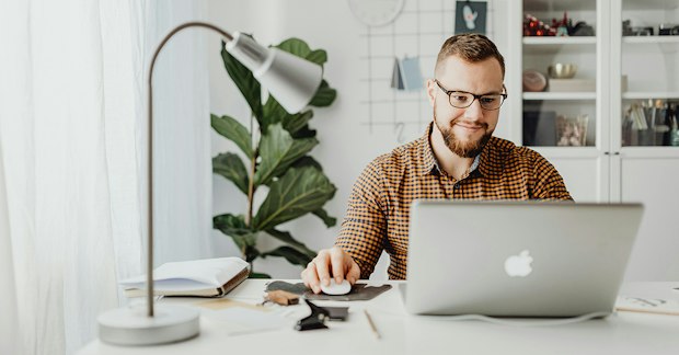 marketer working on demand generation and lead generation