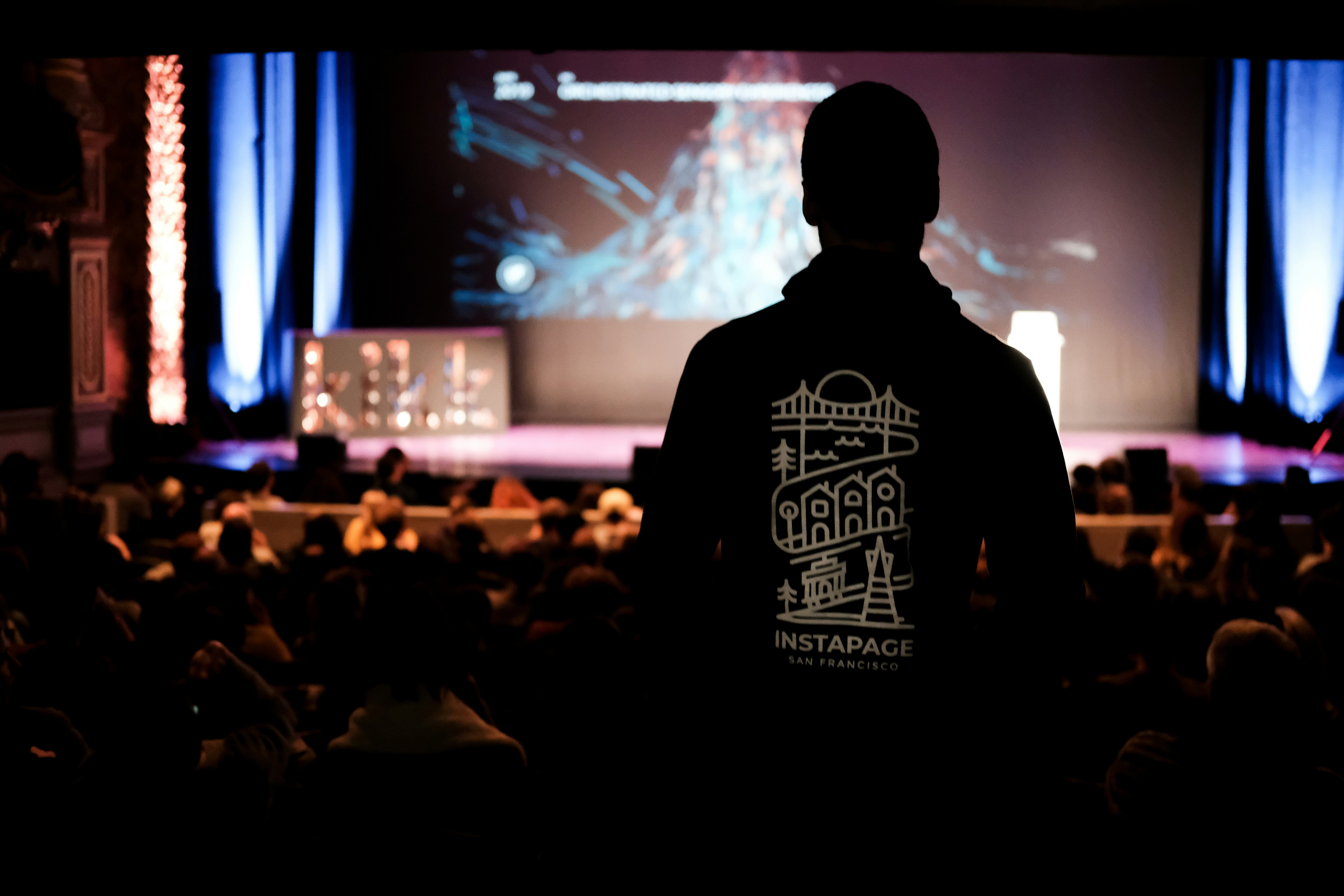cosmin serban unsplash mwc barcelona tech