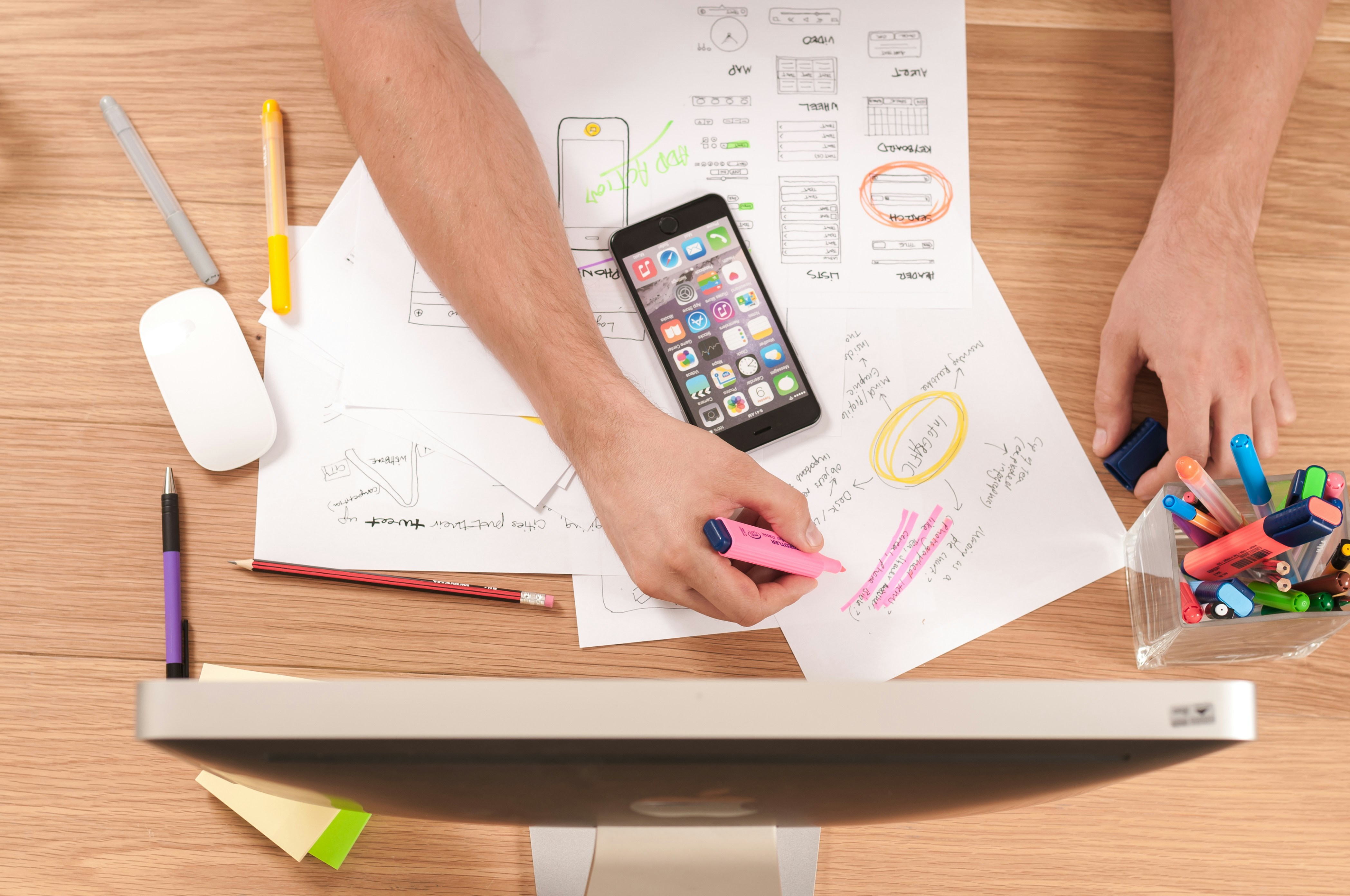 firmbee com unsplash product marketing calendar livestorm
